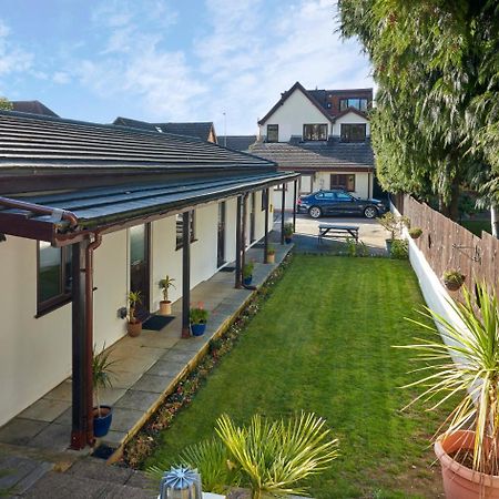 Conifers Guest House Oxford Buitenkant foto